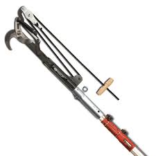 The 13 foot heavy duty telescoping pole features durable reinforced fiberglass. Barnel Usa 6 Ft To 15 Ft Telescoping Pole Pruner With Heavy Duty Bypass Pruning Head Z555p B555 Z555pr The Home Depot