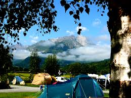 Ces indications ont cependant une importance relative car beaucoup de personnes dont l'origine g ographique est signal e sont des parents de militaires et donc contraints de les suivre tout au long de leurs. Camping Azun Nature 8 Secrets Sur Le Camping Et Les Hautes Pyrenees