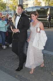 ˈɡɛɐ̯haɐ̯t fʁɪts kʊɐ̯t ˈʃʁøːdɐ (listen); Bilder Der Hochzeit Von Gerhard Schroder Im Adlon Berliner Morgenpost
