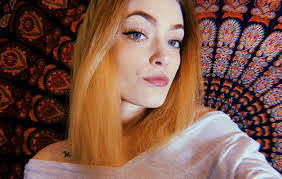 Natalie Condon's Instagram, Twitter & Facebook