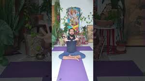 Practicaremos juntos y aprenderás conmigo a conocerte a ti mismo, a usar tus instintos y a intentar estar presente. Yoga Retiro On Line 43Âº Dia Youtube