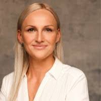 Vicki Kunkel's Instagram, Twitter & Facebook