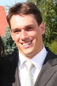 Yves-Marie CRABBE, 48 ans (LE KREMLIN BICETRE, VELIZY VILLACOUBLAY)