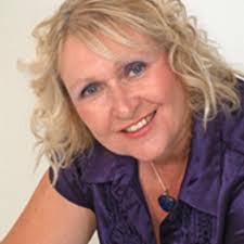 Lynda Starkey's Instagram, Twitter & Facebook