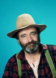 The name of Clive Carey is all but forgotten today. A fine baritone, friend  of Rupert Brooke and many other illustrious people, he helped found the  English Singers. They rediscovered Tudor part-singing