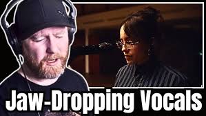 Billie Eilish CREEP Billie's voice ZOOMED in Ziggo dome 04-05-2025