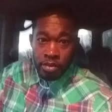 Albert Randle's Instagram, Twitter & Facebook