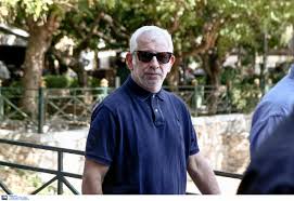 Όλα τα άρθρα με θέμα πετροσ φιλιππιδησ το esquire είναι ο προορισμός όπου θα βρεις τελευταία νέα, πολιτικές εξελίξεις, συνεντεύξεις διασήμων, συμβουλές για αντρική μόδα και συνταγές για φαγητό. Petros Filippidhs Ayta Htan Ta Prwta Toy Logia Meta Thn Apofash Ths Profylakishs