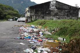 Gambar pembuangan sisa domestik di kawasan perumahan. Kesan Pembuangan Sisa Domestik Di Kawasan Perumahan