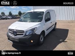 Fourgon Utilitaire 2232 Annonces De Fourgon Utilitaire D Occasion En Vente 90