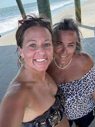 Good morning…stay warm y'all. SC weather unpredictable these days. Be kind  it's free. Thank God for waking up today. 2022 is a great year.