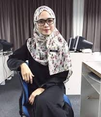 Universitas terbaik di malaysia — malaysia merupakan salah satu negara yang terletak di benua asia. Foto Cikgu Cantik Membanjiri Hari Pertama Persekolahan Sehinggit Media