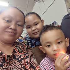 Selamat lemai kaban..nama berita lemai tu..??Ngarapka sama bela gerai  magang lebuh ke nyediaka kediri nyambut taun baru malam tu...Pesan taun  baru tau anjung kitu wai..Mai kita berunding ka NAMA BAGI PENGAWA KE