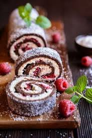 Buche De Noel Legere Chocolat Coco Et Framboises Dessert Noel Recette Dessert Noel Buche De Noel