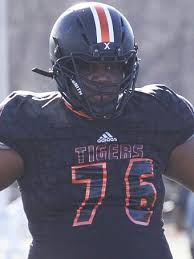 Marice Johnson, Belleville, Offensive Tackle