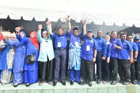 The cameron highlands is a district in pahang, malaysia, occupying an area of 712.18 square kilometres (274.97 sq mi). Adunan Calon Terbaik Dan Keutuhan Jentera Resepi Kekalkan Kemenangan Bn Mohamad