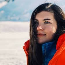 Evon Davis adlı kullanıcının Bucket List Winter Arc 2024-2025 panosundaki  Pin