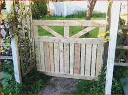Garten Design 30 Einzigartig Gartentor Sichtschutz Blickdicht O82p Check More At Https Jboyprints Com Garten Desig Paletten Garten Palettengarten Gartentor