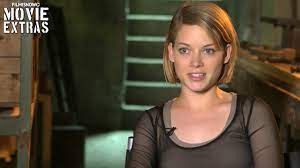 The following article contains references to sexual violence. Don T Breathe On Set With Jane Levy Rocky Interview Youtube