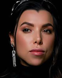 ADELE HANSEN (@pampamdelika) • Instagram photos and videos