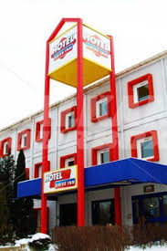 Hotel drive inn, deneyimli personeli ve özenli hizmet anlayışıyla, misafirlerine konforlu bir konaklama alternatifi sunuyor. Drive Inn Budapest Hotel 3 Holiday In Hungary