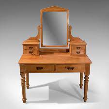 Additionally, both the sides have straight square pillars to support the central mirror. Antique Dressing Table Victorian Pine Mirrored Antiques Atlas