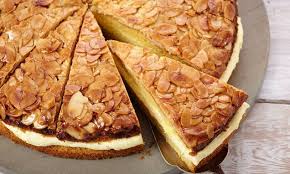 Bienenstich Aus Der Springform Rezept Bienenstich Rezept Bienenstich Kostliche Desserts