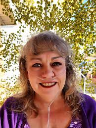 Leann Ledbetter's Instagram, Twitter & Facebook