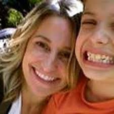 Sandra Dewees's Instagram, Twitter & Facebook