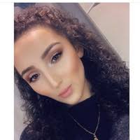 Leyla Perry's Instagram, Twitter & Facebook