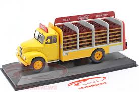 Die coca cola trucks waren in aalen, hier die besten video trotz das es geregnet hat wie aus kübeln. Altaya 1 43 Ebro B 45 Truck Coca Cola Construction Year 1962 Yellow Red Magpub003 Model Car Magpub003