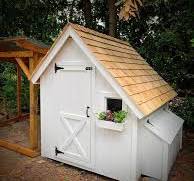 Planos de gallinero de 5' x 6', estilo cabaña con tejas de ...