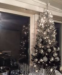 Explore amara's christmas shop online now. 10 Last Minute Ombre Christmas Trees For Your Inspiration