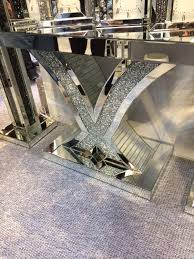 Diamond Crush Crystal Sparkle Wave Console Table 100cm Out Of Stock Mirrored Bedroom Furniture Mirrored Furniture Glamour Decor