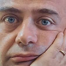 Mi hanno chiesto di metterlo come post per poterlo condividere. Vi  condivido il disagio. P.s: il bro ha le credenziali del profilo di sua  moglie e ha bloccato cosicché io non possa