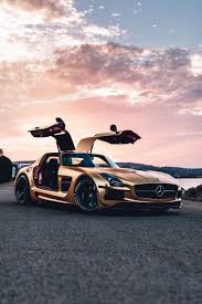 30 Best Luxurious And Stunning Cars In The World At Present In 2021 Mercedes Benz Sls Mercedes Benz Sls Amg Mercedes Car