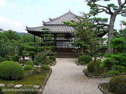 Todaiji Temple Grounds And Gardens Japan Temple Japan Garden Japanese Temple