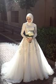 Meja kerja business suite dengan wi. 17 Jubah Nikah Ideas Muslimah Wedding Dress Muslim Wedding Dresses Muslimah Wedding