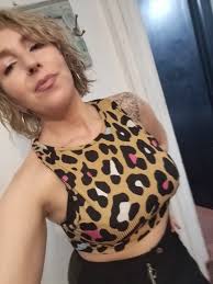 Siempre sale el sol ❤️ Me quedé un ratito al solo Sin pensar en nada ❤️  Buen jueves mi gente bella Se los quiere ❤️