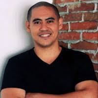 Luis Avellana's Instagram, Twitter & Facebook