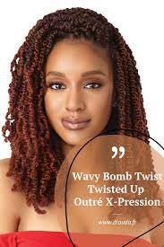 Crochet Braid Wavy Bomb Twist Coiffure Africaine Tissage Court Coiffure Africaine Tresse Meche Idee Coiffure Cheveux Crepus