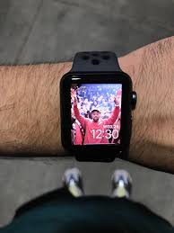 Press the digital crown to go to the watch face. Got An Apple Watch For Christmas And I Just Found Out How To Change The Face Image Kanye