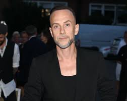 Her fiance is adam darski, lead singer of the band behemoth. Nergal Zdeptal Obraz Matki Boskiej Doda Komentuje