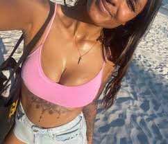 Badgirlxkaira - Private Stories, exclusive videos, private messaging -  Fancentro