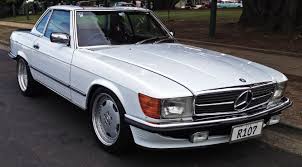 My 560sl With Hardtop On This Shot Highlights The Deep Dish Amg Optional Three Piece Wheels Very Expensive Option For The Time Amg Bmw Car Mercedes