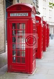 V centru londýna uvidíte ikonické červené telefonní budky, ale jinde byly nahrazeny skleněnými krabicemi. Typicky Cerveny Londyn Telefonni Budka Fototapeta Fototapety Telefonni Budka Nekteri Telefonni Automat Myloview Cz