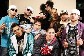 In 2007, he created the band los super reyes. Cruz Martinez Presenta Los Super Reyes Songs Albums Napster