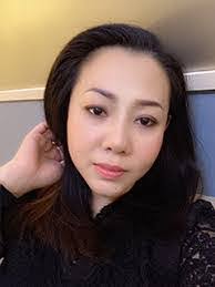 Dee Chang's Instagram, Twitter & Facebook