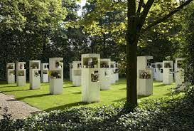 The Architects Are Bakers Architecten Who Won The Comeptition To Design The Urn Cemetery In Den Bosch Netherlands 2001 De Cemetery Columbarium Parking Design