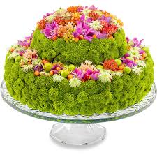 Um ihnen den aufwand, der mit dem fachgerechten transport einer hochzeitstorte, geburtstagstorte und anderen motivtorten verbunden ist, zu ersparen, übernehmen wir gerne. Blumen Torte Als Geschenk Vom Floristen